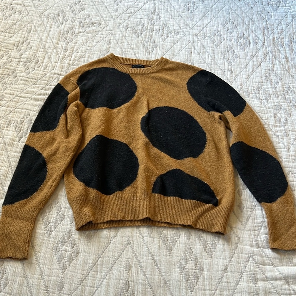 ⭐️3/$30⭐️ (bundle deal) Who What Wear Brown and Black Polkadot Sweater